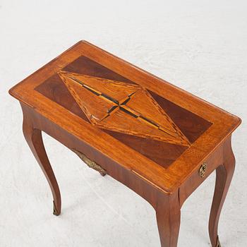 Bord, av Jöns Efverberg (mästare i Stockholm 1768-1777), Rokoko.