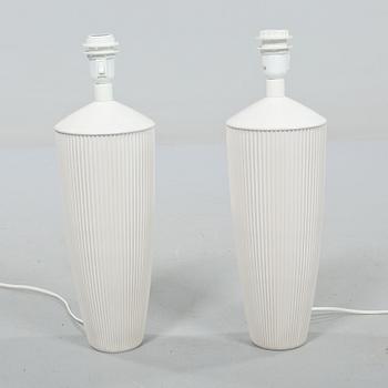 BORDSLAMPOR, ett par, Pentik, 2000-tal.