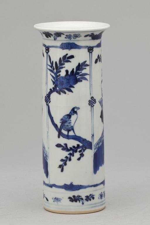 VAS, porslin, Kina, 1900-tal.