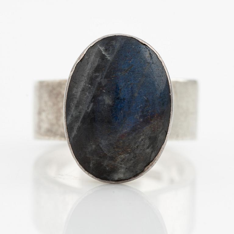 Sigurd Persson, ring, silver with labradorite.