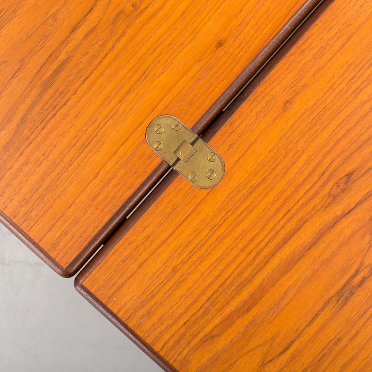A table by AB JO Carlssons Möbelindustri, Vetlanda, 1950-/60s.