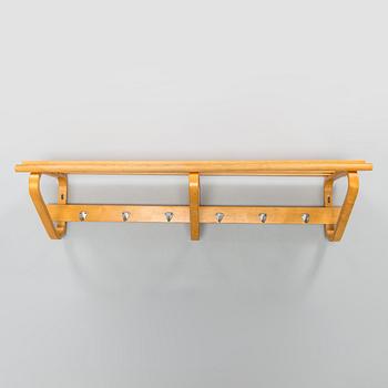 Alvar Aalto, hatthylla/ klädhängare för O.Y. Huonekalu-ja Rakennustyötehdas A.B, 1900-talets mitt.