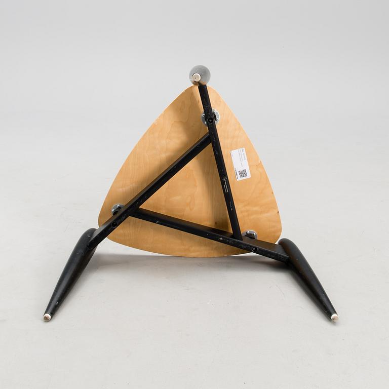 ILMARI TAPIOVAARA, TALE-JAKKARA. Etiketti Tapiovaara design, made in Finland. Suunniteltu 1953.