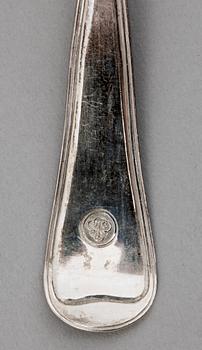 BESTICKSERVISDELAR, 13 st, silver, Danmark samt Sverige, 1800/1900-tal. Tot vikt ca.