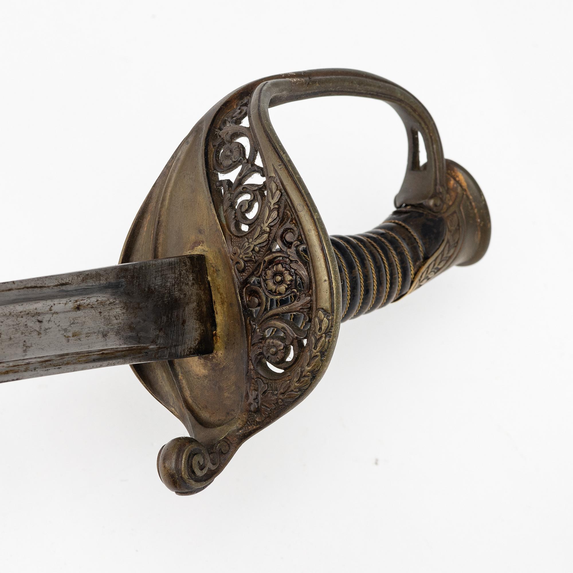 Saber, French, 19th century, with scabbard.