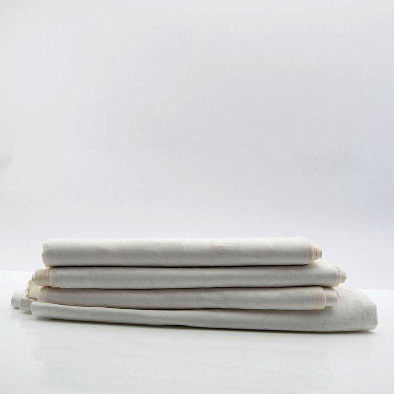 Tablecloths 4 pcs linen/damask first half of the 20th century.