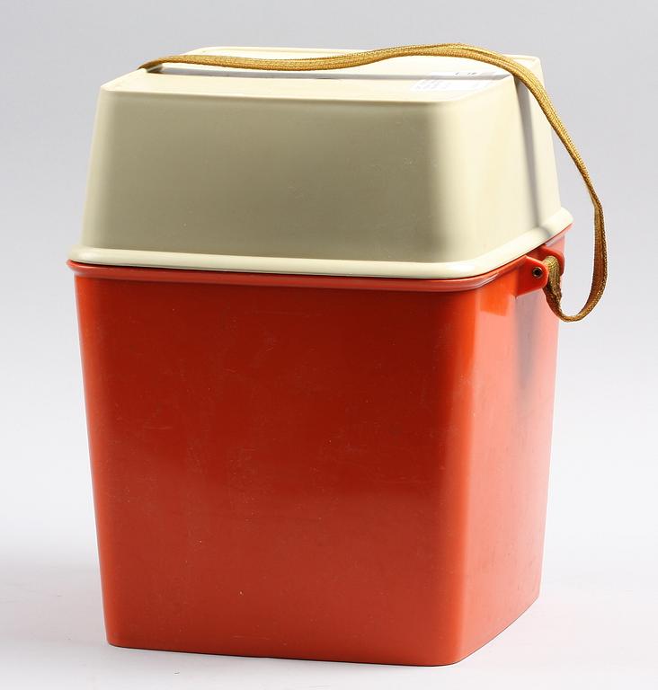 PICKNICKSET, plast, "Taffel", design Sigvard Bernadotte 1959.