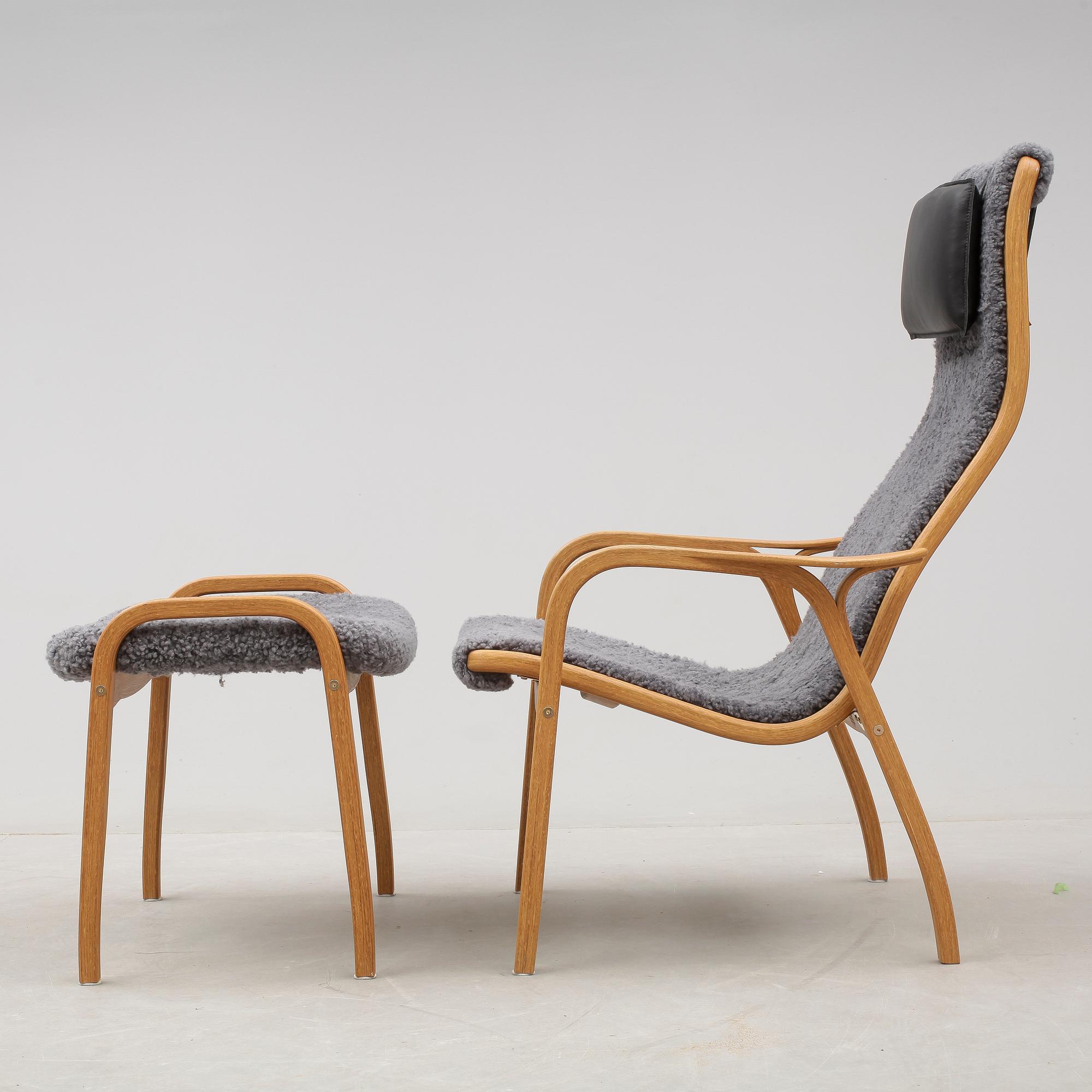 FÅTÖLJ med FOTPALL, "Lamino", Yngve Ekström, Swedese.