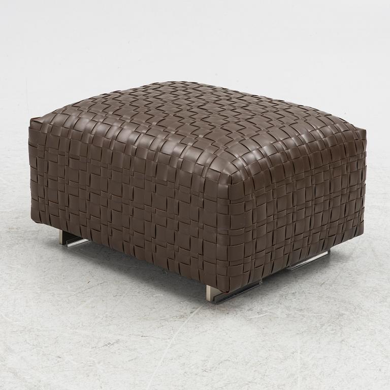 Centro Studi, a 'Bangkok Ottoman' Flexform, 21st century.