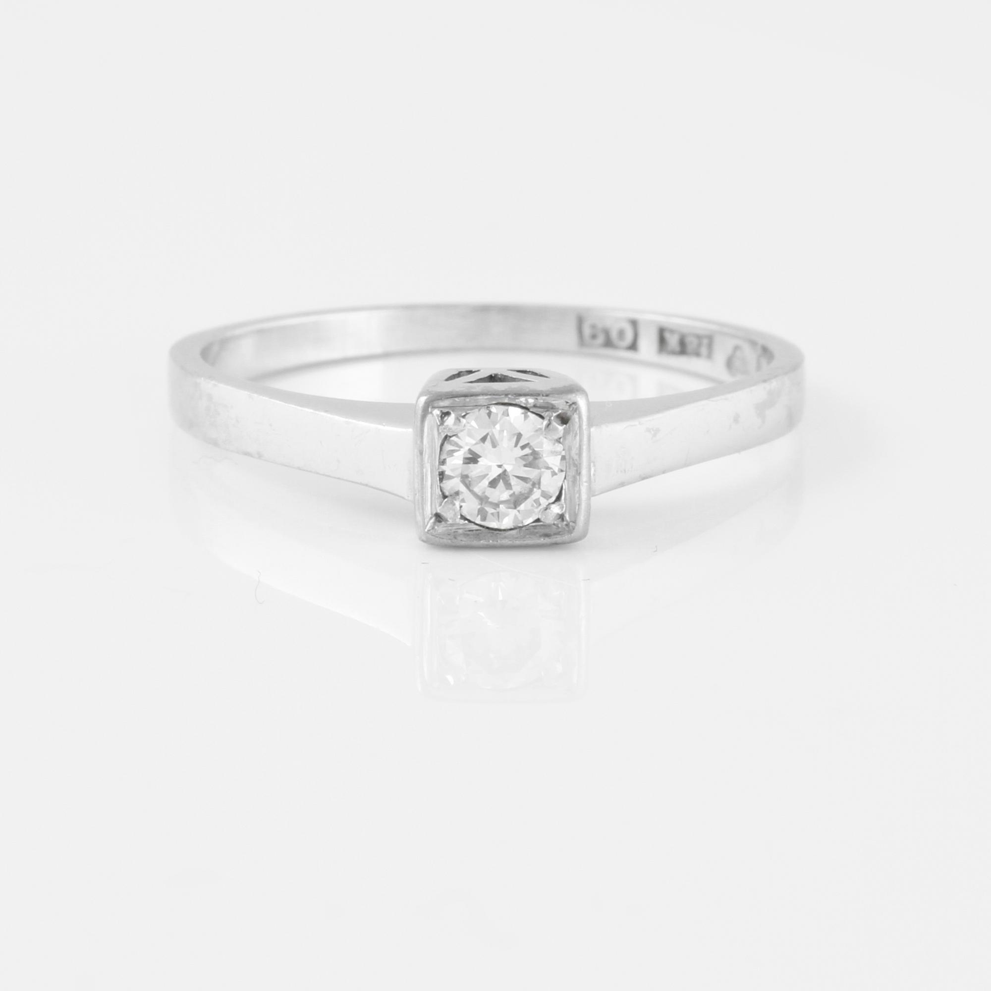 RING, med briljantslipad diamant 0.14 ct.