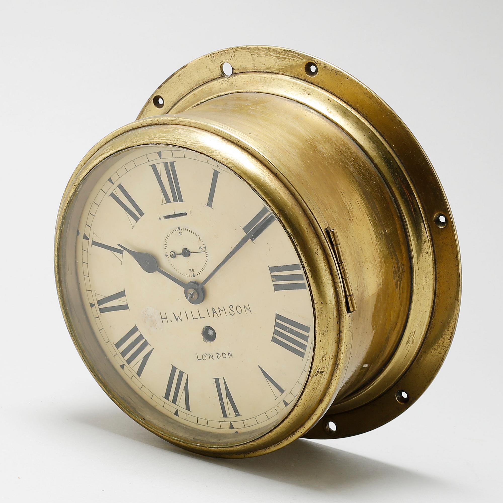 A ship clock, London, around the year 1900.