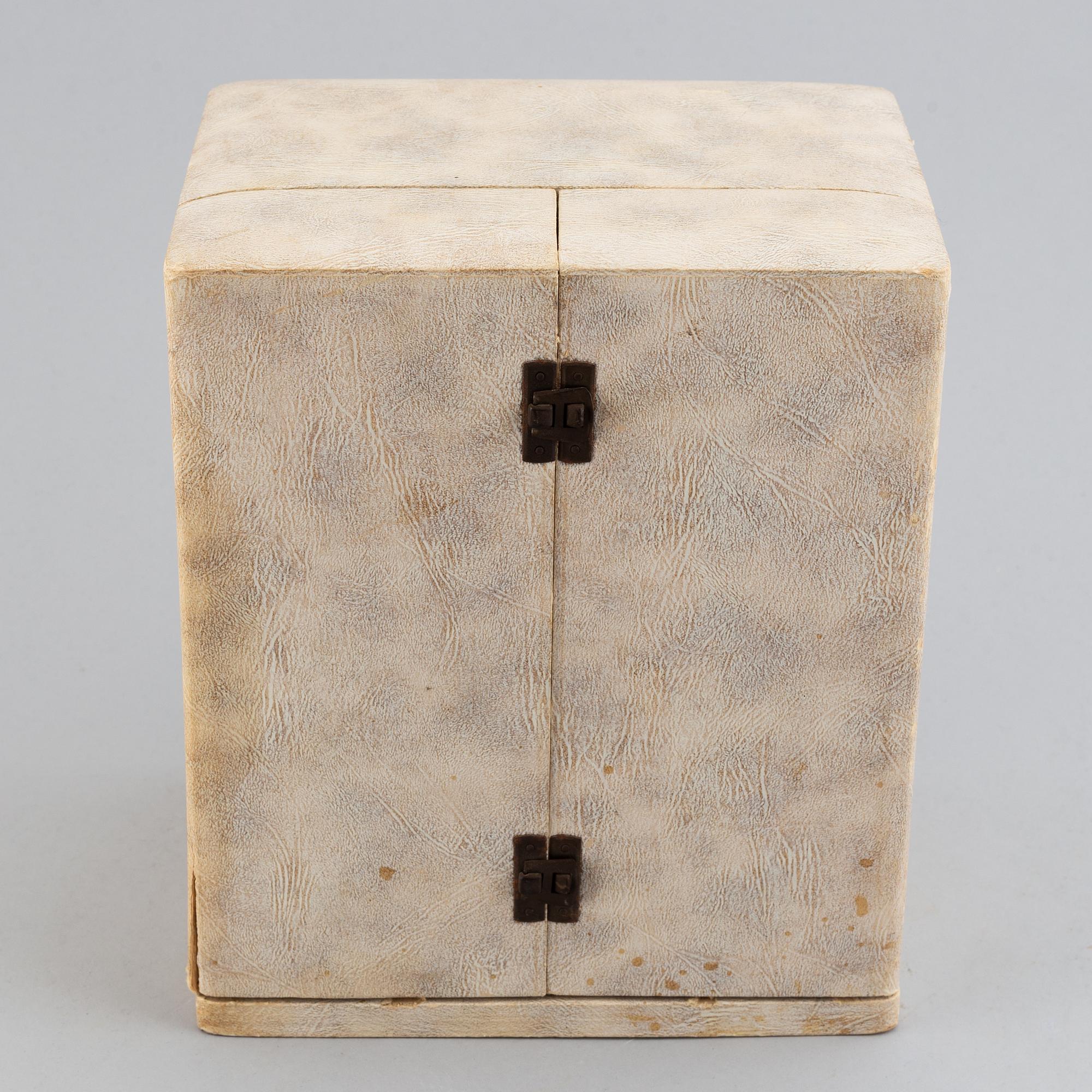 Jaeger LeCoultre, Atmos, bordsur.