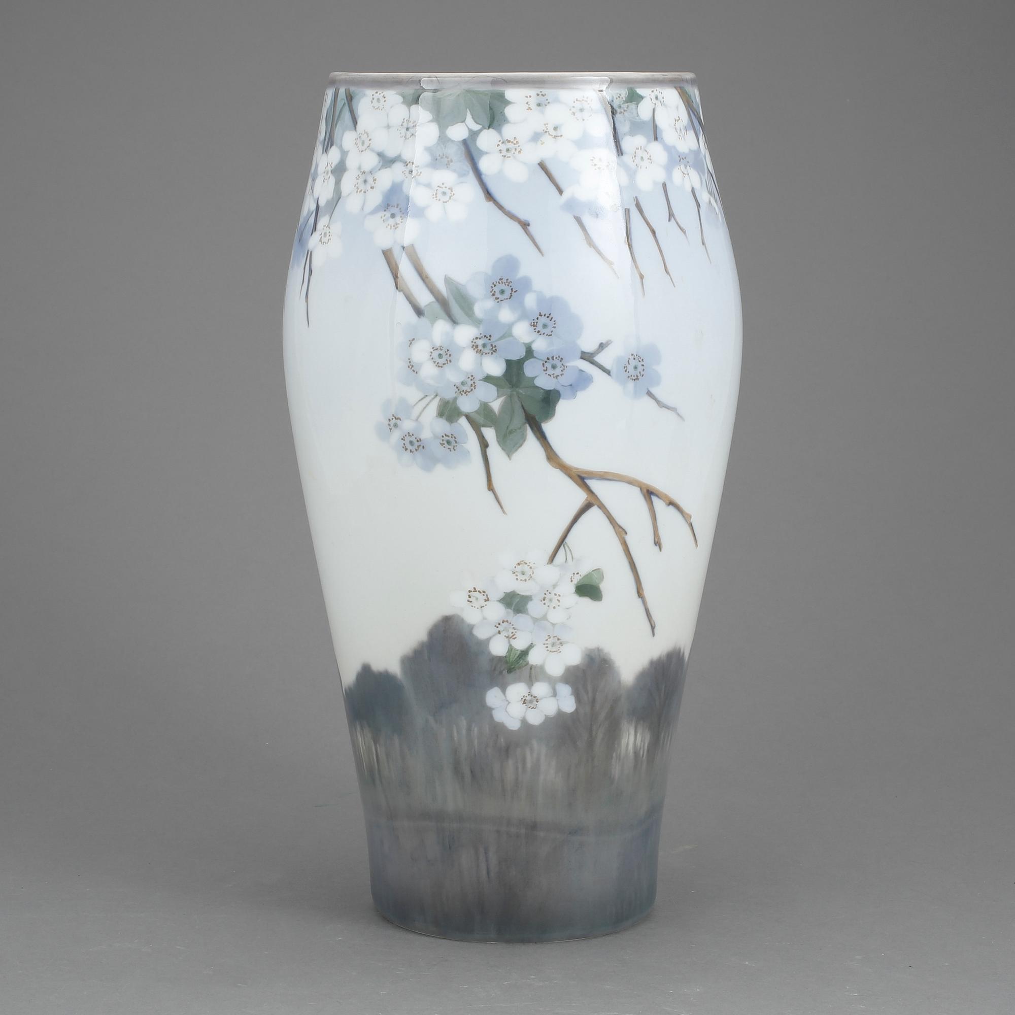VAS, porslin, Royal Copenhagen, 1900-tal.
