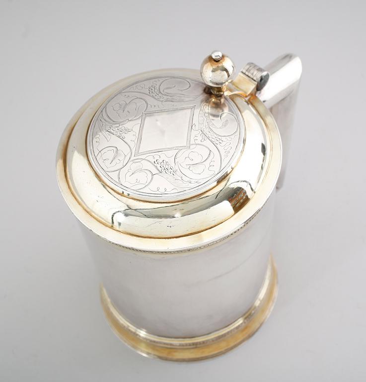 A Swedish early 19th century parcel-gilt tankard, marks of Magnus Söderberg, Visby 1810.