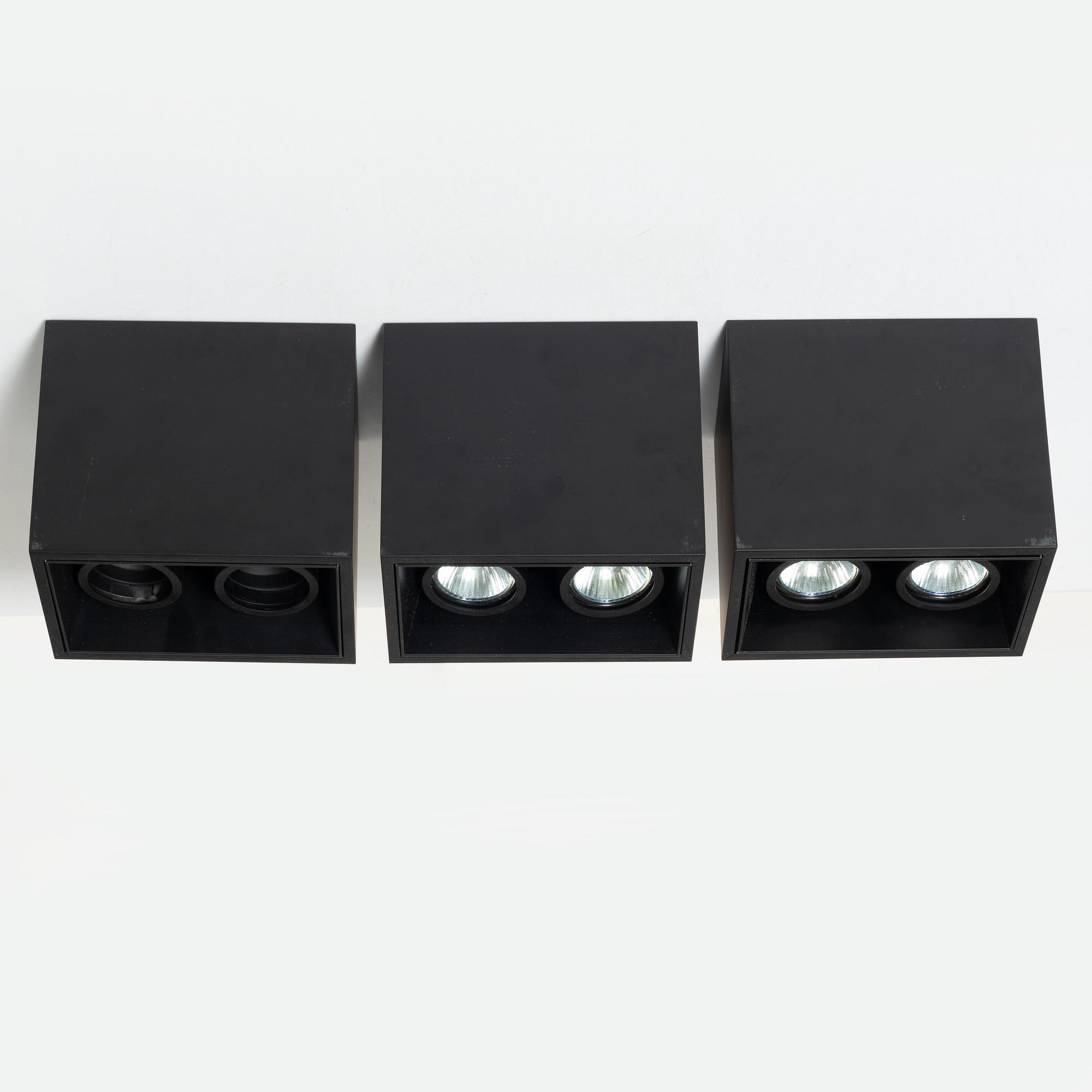 Taklampor, tre st, "Compass Box small 2L", Flos.