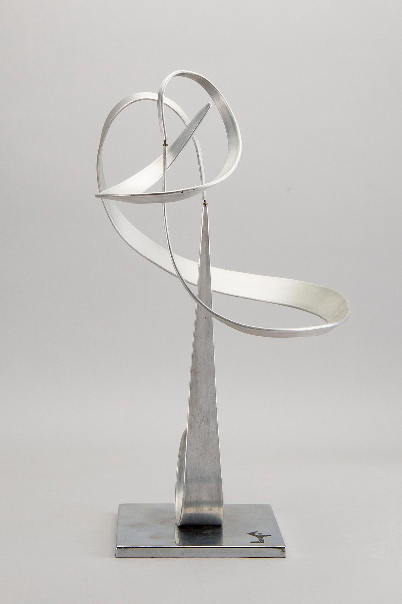 Unidentified artist, sculpture / mobile, mark, mid / later part 20th Century.
