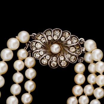 PÄRLCOLLIER, 1900-talets andra hälft.