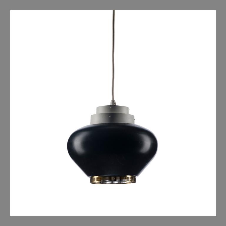 ALVAR AALTO, PENDANT No A 333. Turnip. Manufactured by Valaistustyö.