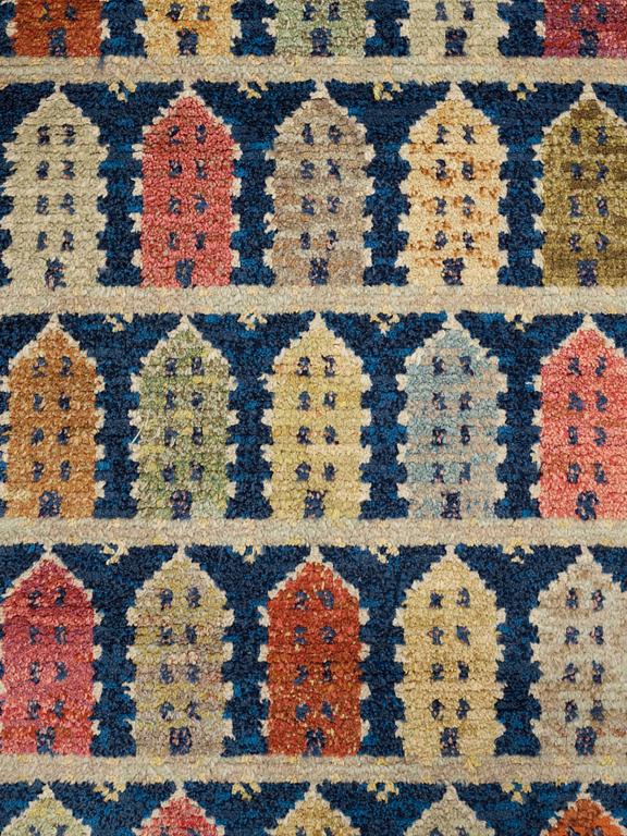 A carpet, knotted pile, ca 238 x 157,5-160,5 cm, Sweden the 1940's-50's, unsigned.