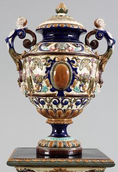 PIEDESTAL, majolika, Rörstrand, 1895.