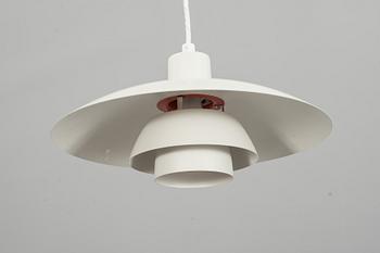 TAKLAMPA, PH 4/3 Poul Henningsen för Louis Poulsen, Danmark.