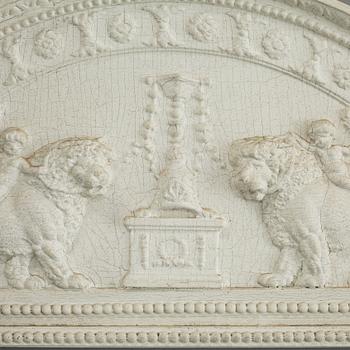 A late Gustavian carved and gesso crest, circa 1800.