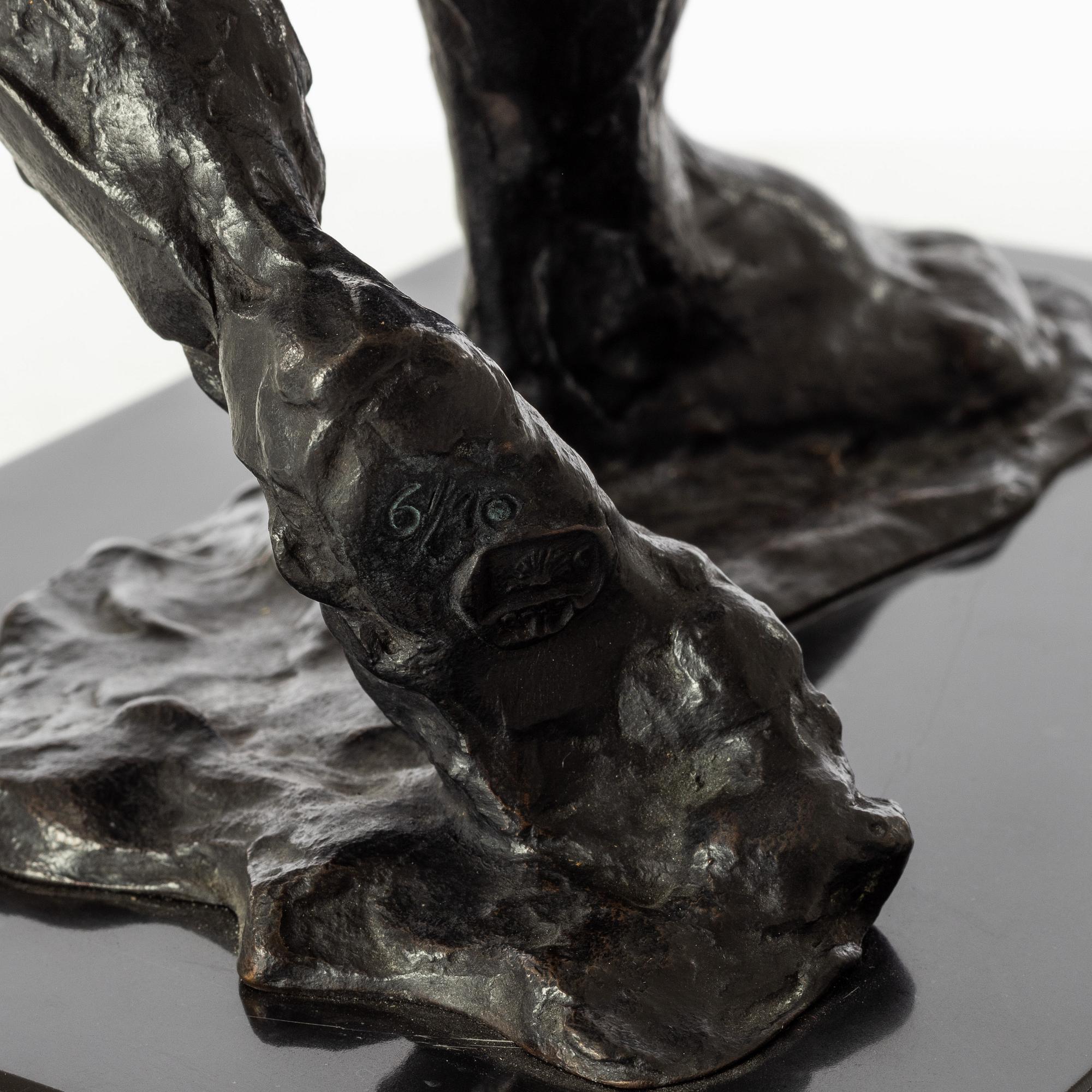 Gudmar Olovson, sculpture. Signed. Numbered. Foundry mark. Bronze, total height 35 cm, length 29 cm.