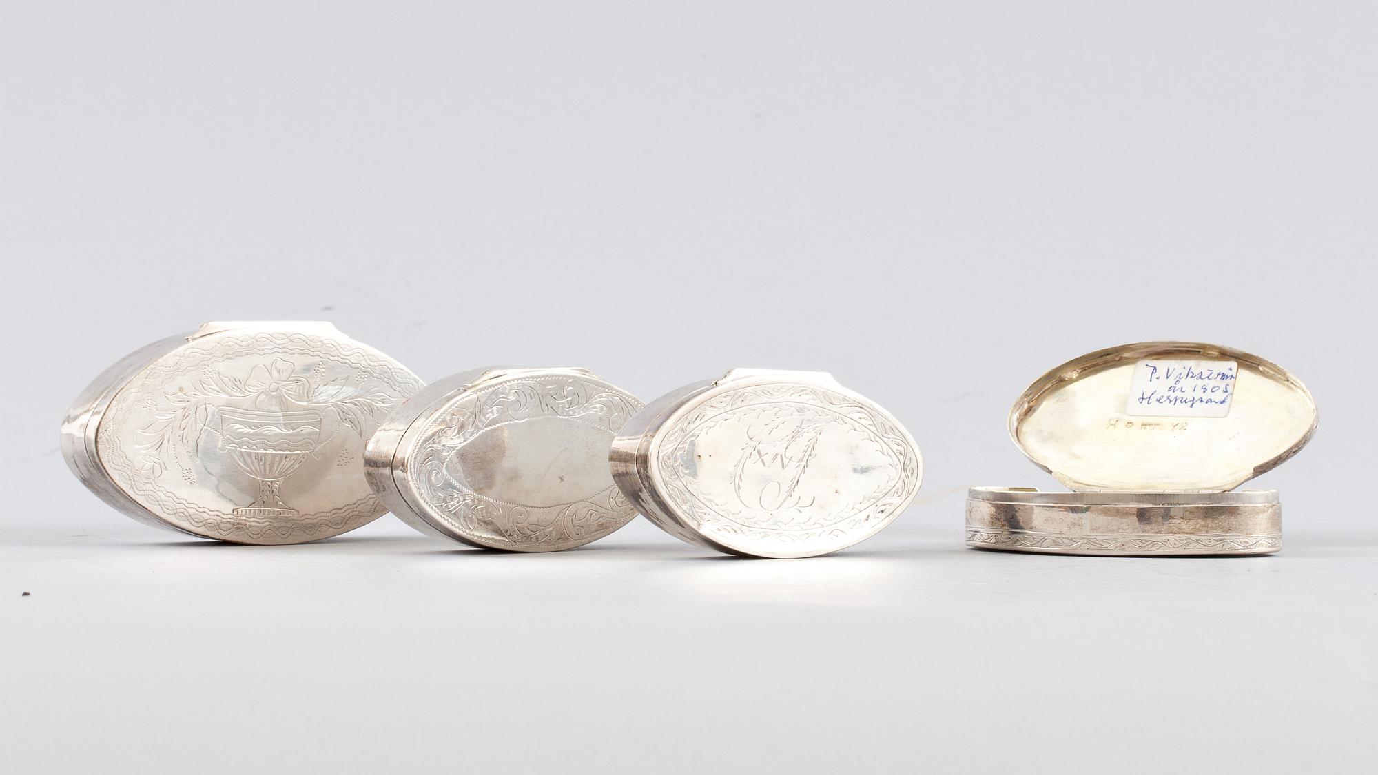 DOSOR, 4 st, silver, Sverige, 1800-talets första hälft. Tot vikt ca 220 g.