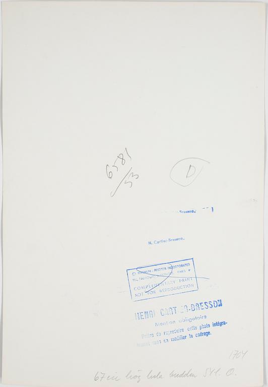 HENRI CARTIER-BRESSON, gelatin silver print stamped by the photographer and by Magnum Photos Incorporated on verso.