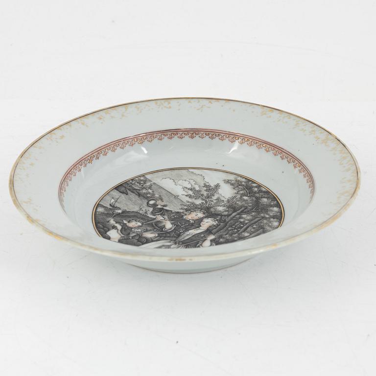 Tallrik, porslin, Kina, Qingdynastin, Qianlong (1736-95).