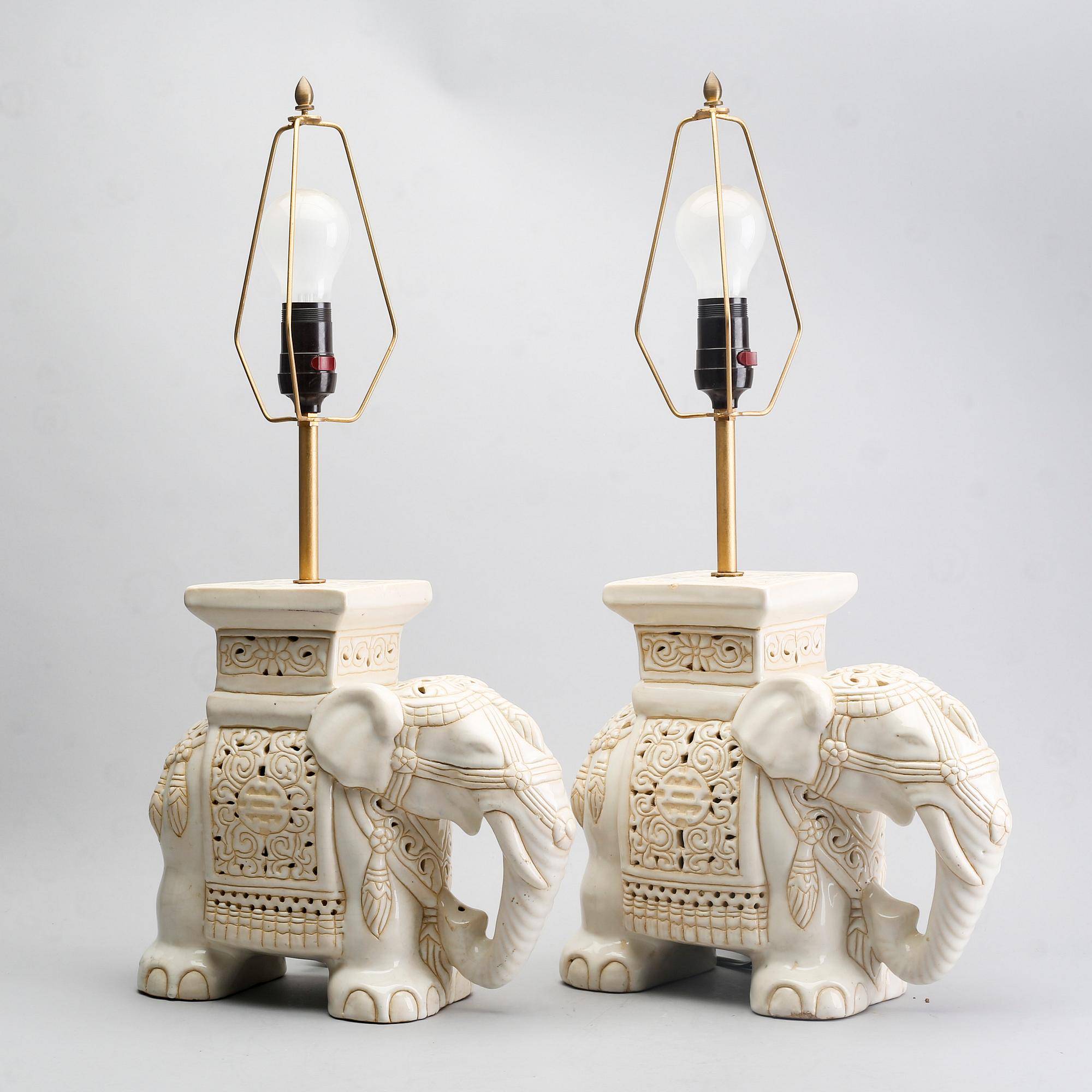 A pair of ceramic table lamps, second part of the 20th century.