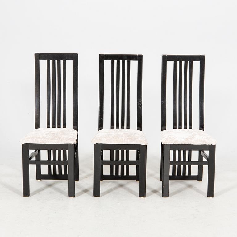 A set of six Italiena 1980s Tonon chairs.