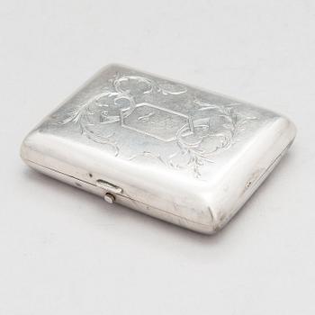 A silver cigarette case, maker's mark of Johan Olof Molnberg, Tornio Finland 1898.