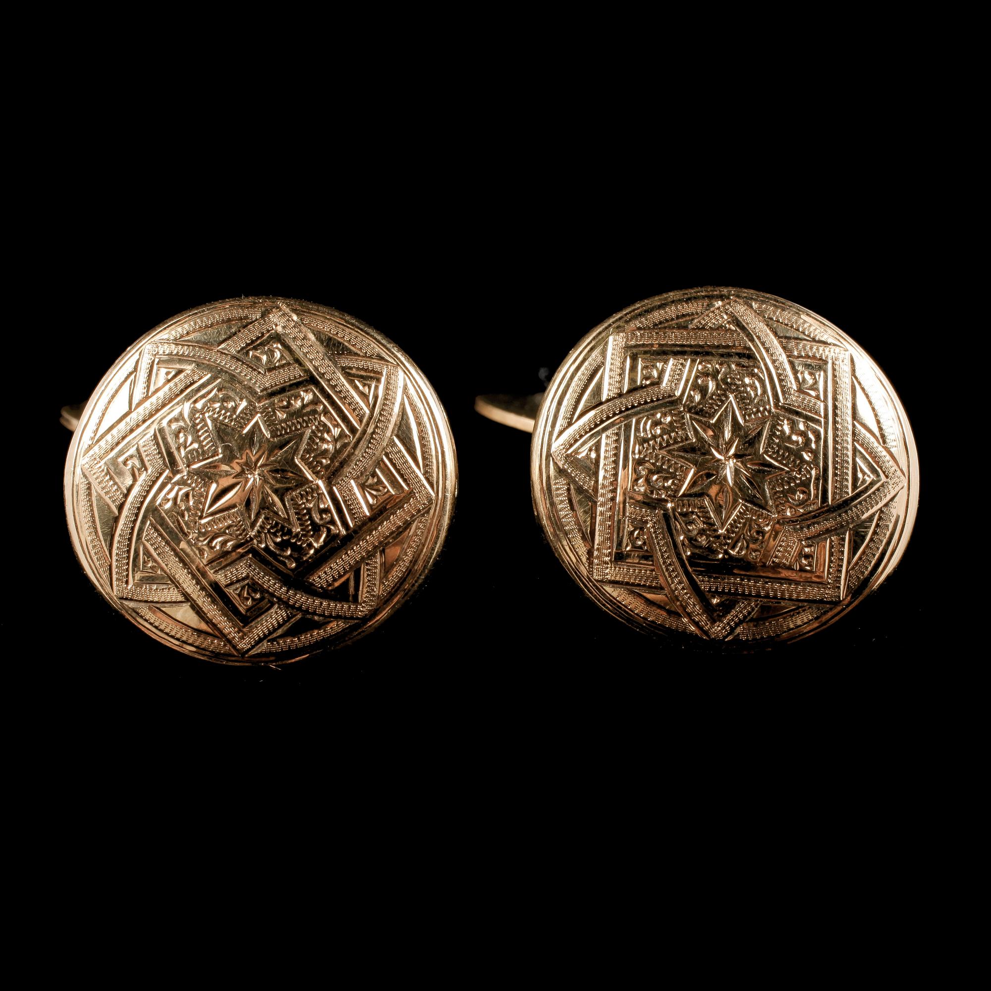 KNAPPAR, 3 par, 18k guld, Gävle, 1860/70-tal. Vikt 14,8g.