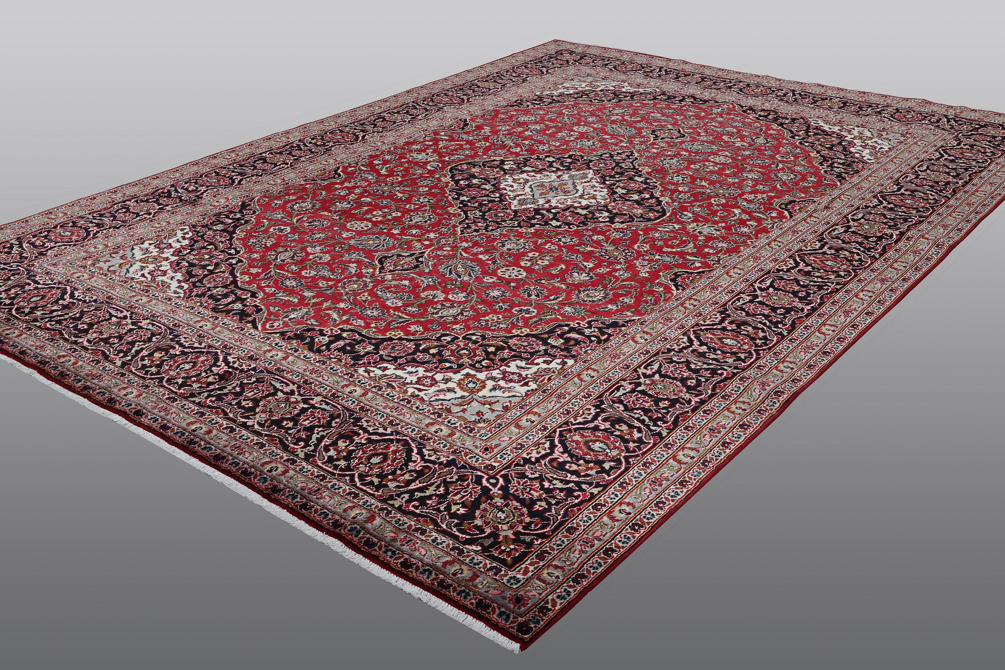 A CARPET, Kashan, ca  405 x 286 cm.