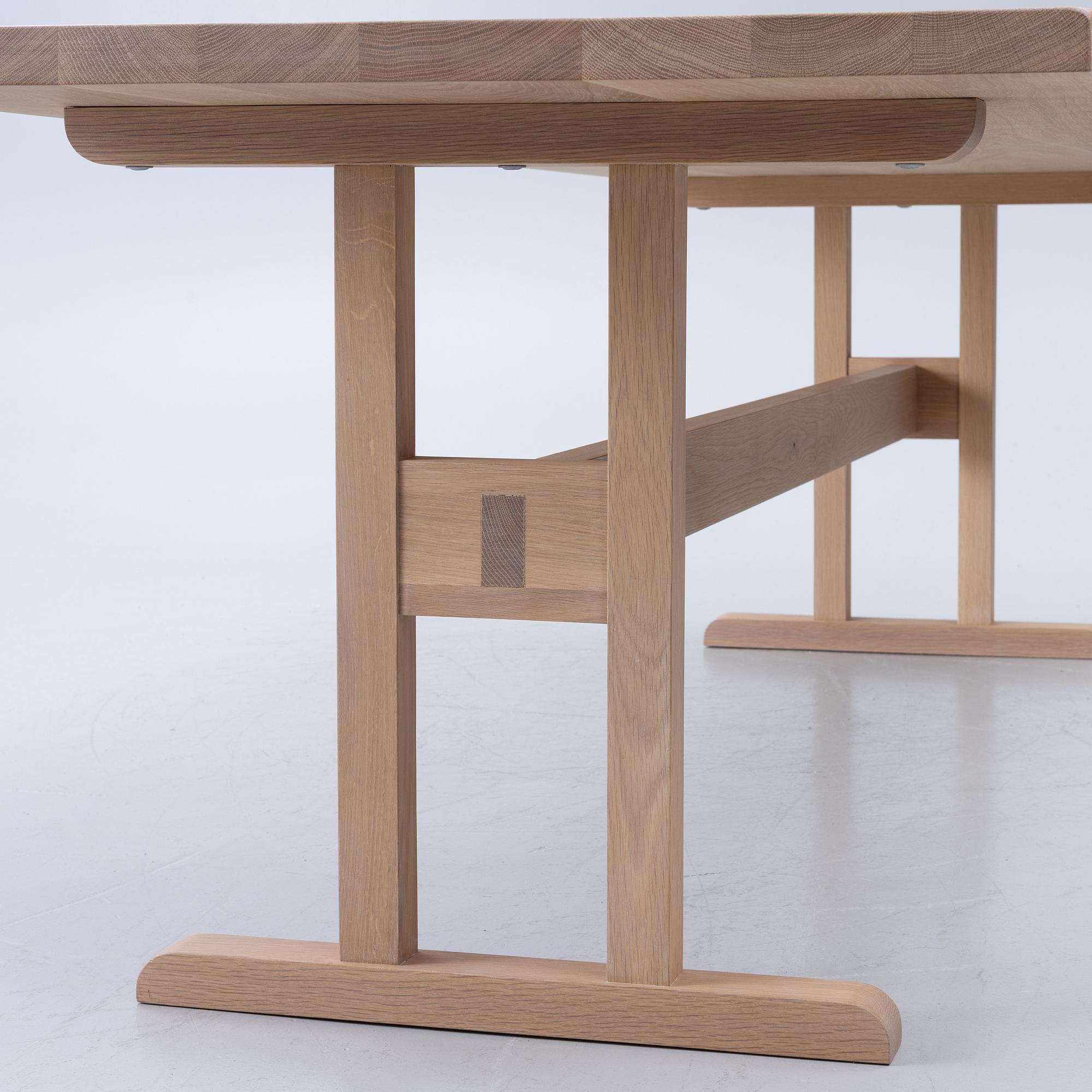 Dining table, “Gent”, Walles & Walles.