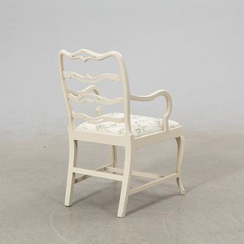 Armchair in the Gustavian style, first half of the 20th century.