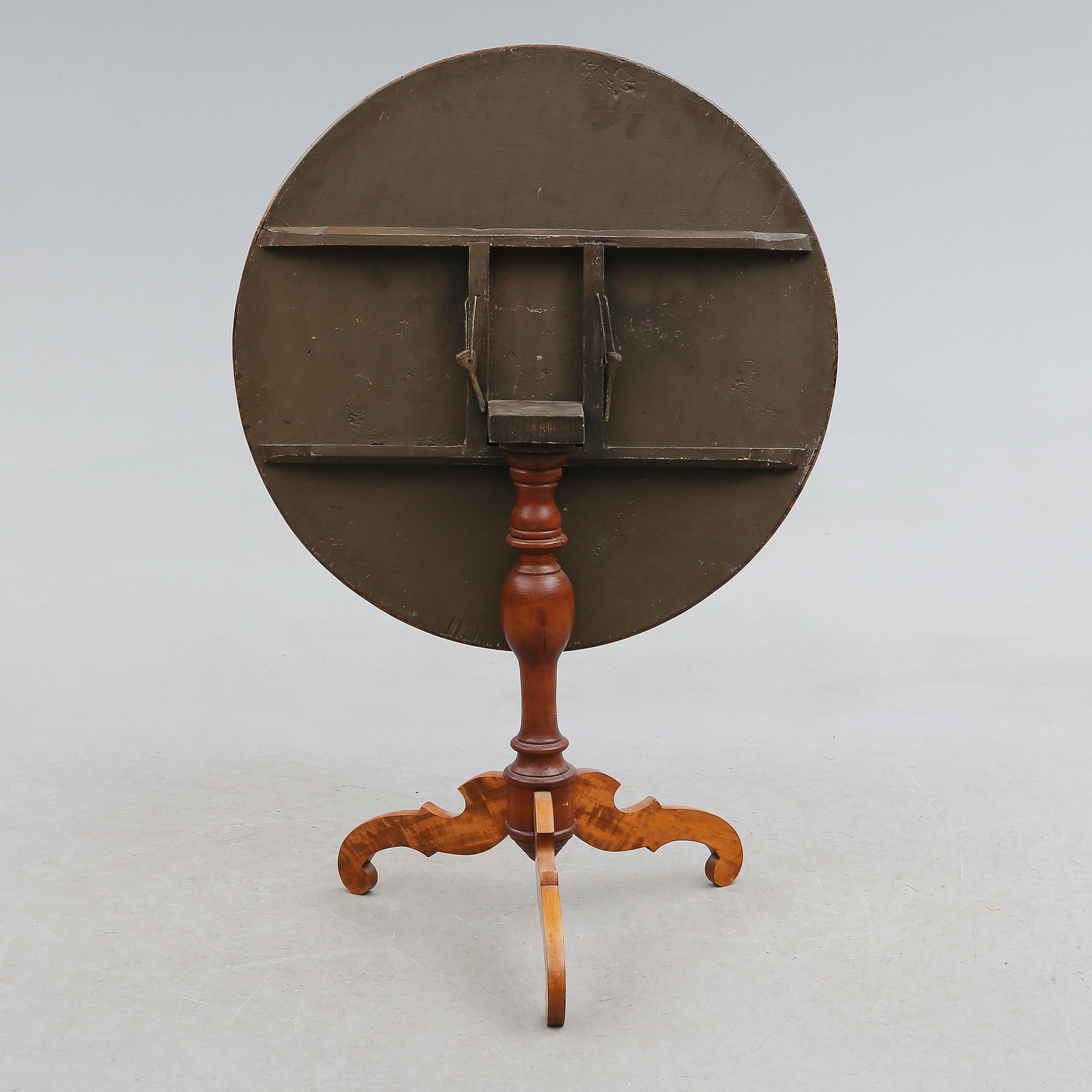FÄLLBORD, 1800-talets andra hälft.