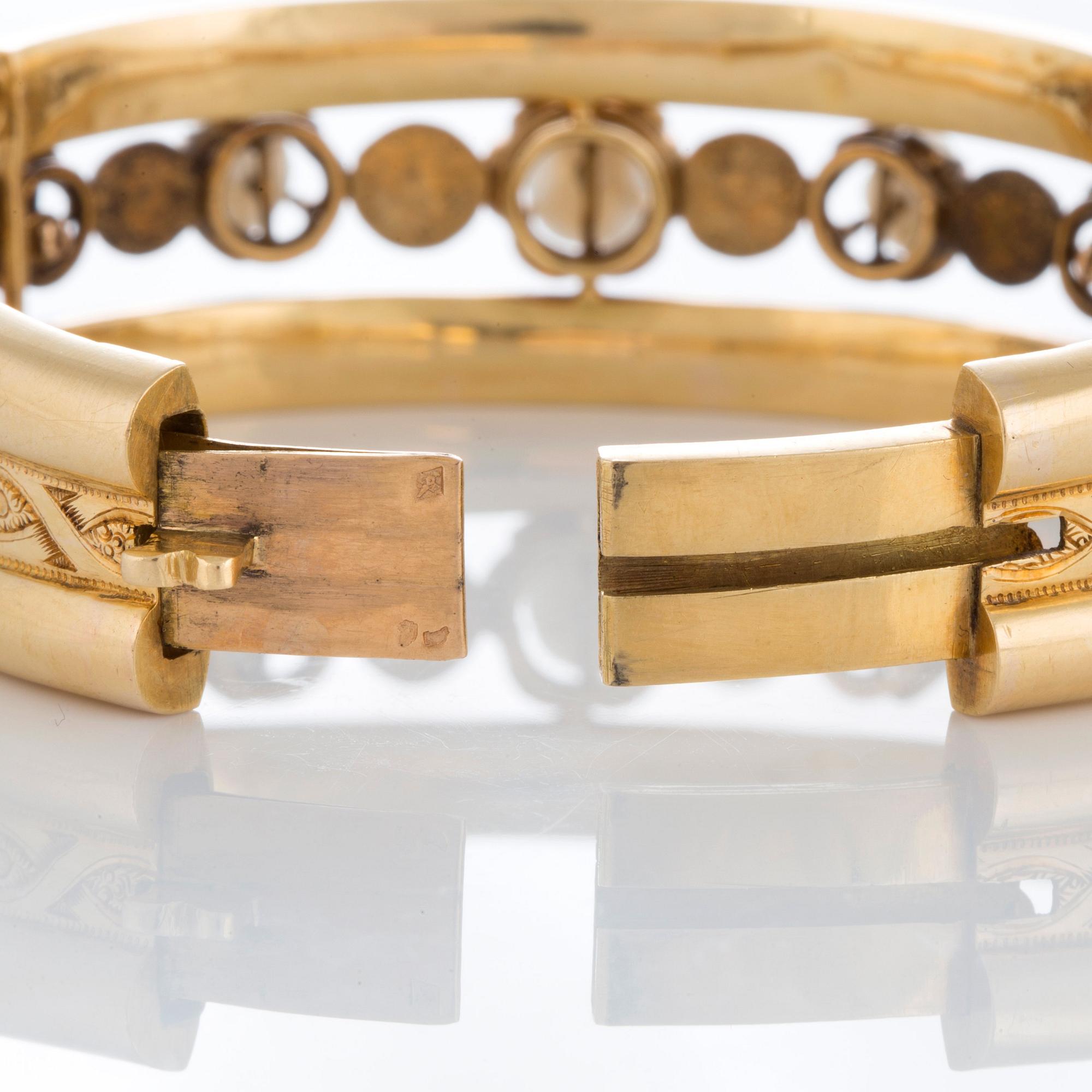 Labitte Frères armband 18K guld med emaljdekor samt rosenslipade diamanter och pärlor.