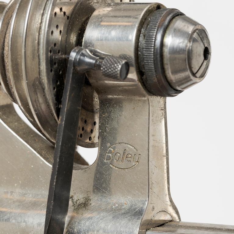 Watchmaker's equipment, Tools, Lathe, metal and wood "No Reserve".