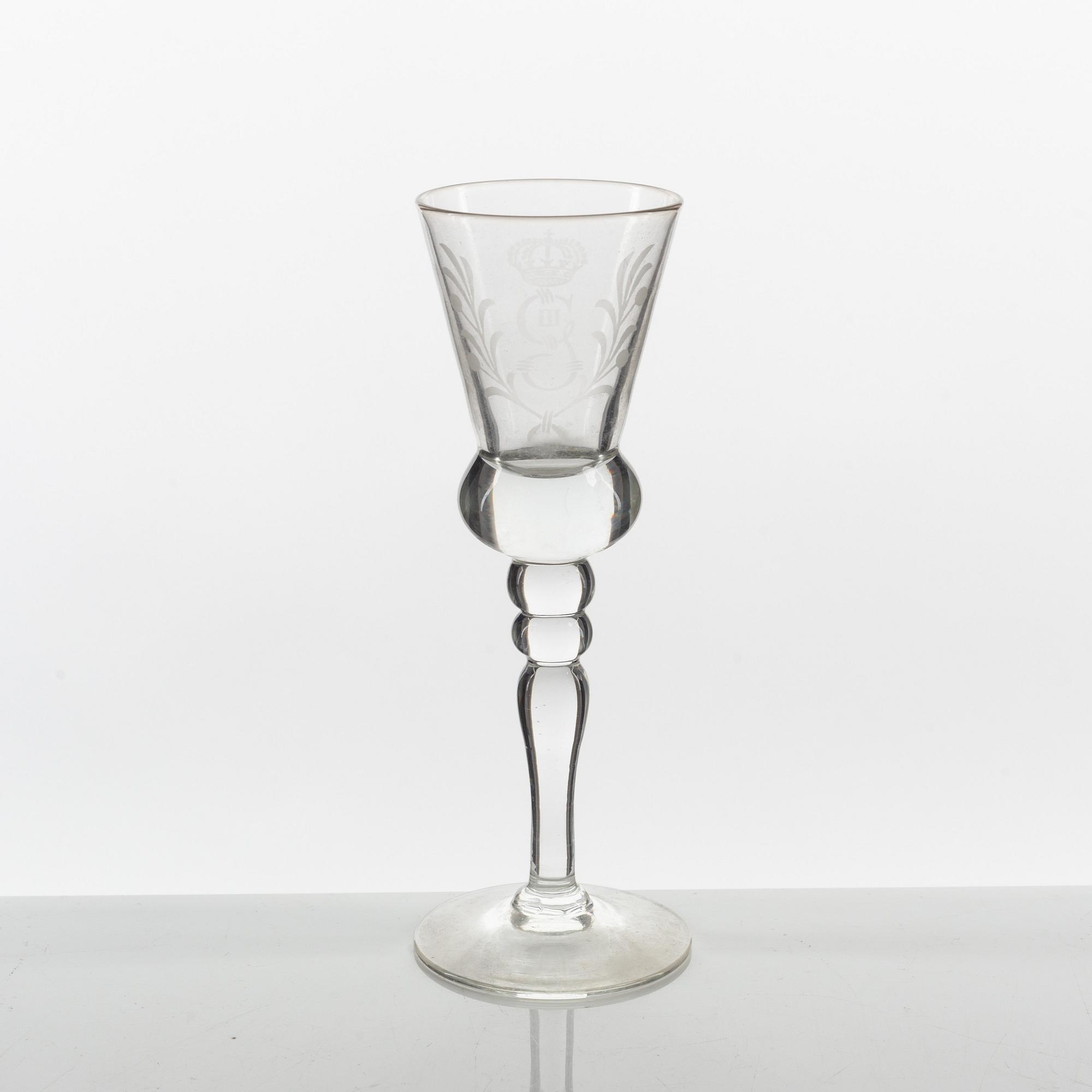 A 12-piece glass service, Reijmyre Glasbruk.