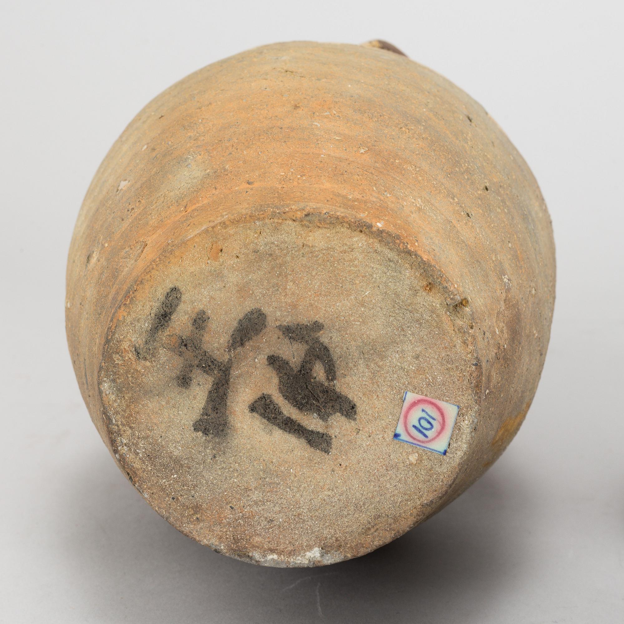 URNOR, fem stycken, keramik. Sydostasien, 1800-tal samt 1900-tal.