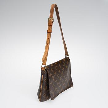 VÄSKA, "Musette Tango", Louis Vuitton.