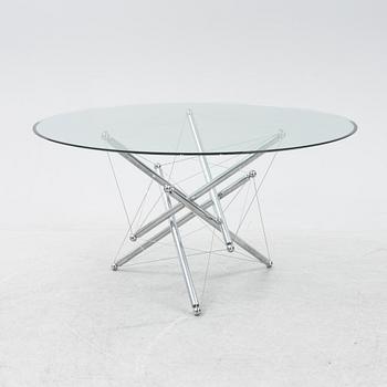 Theodore Waddel, a model 714 dining table, Cassina, Italy.