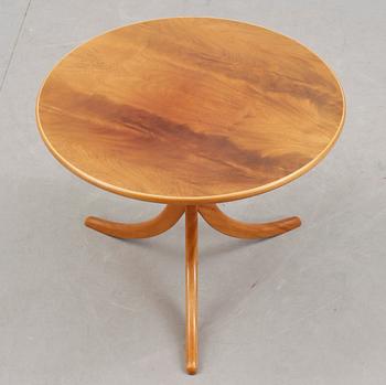 BORD, modell 1020, Josef Frank, Firma Svenskt Tenn.