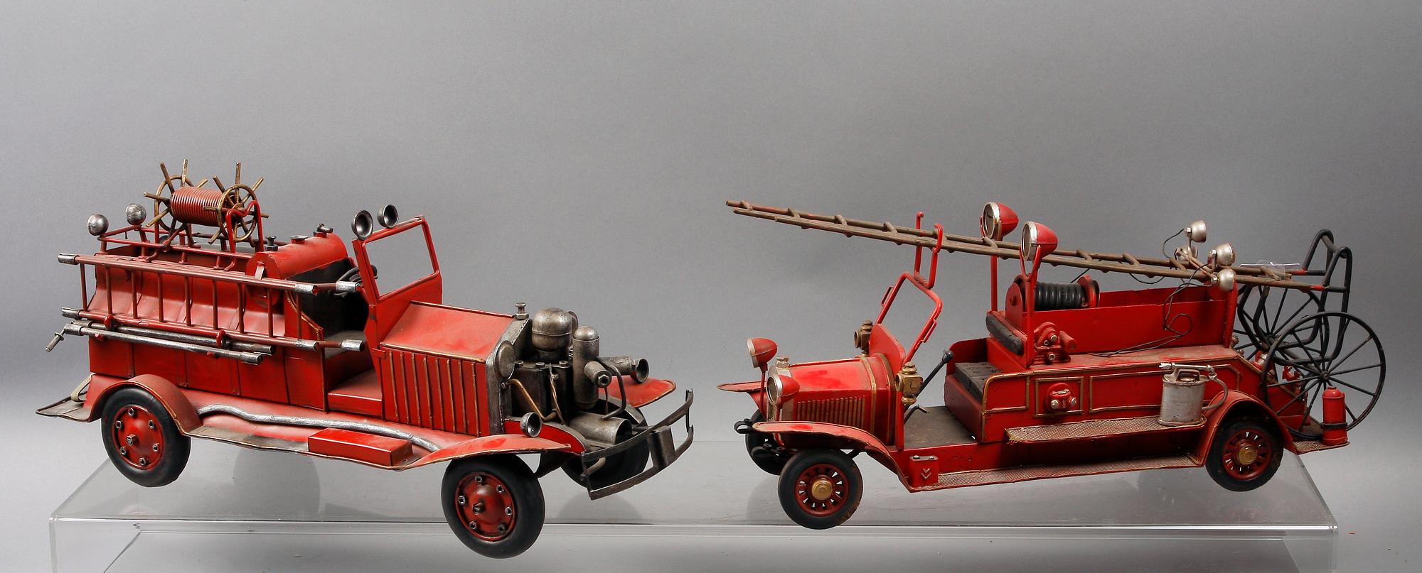 BRANDBILAR, 3 st, plåt, sent 1900-tal.