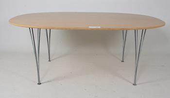 BORD, "superellips", Bruno Mathsson och Piet Hein, Fritz Hansen 1989.