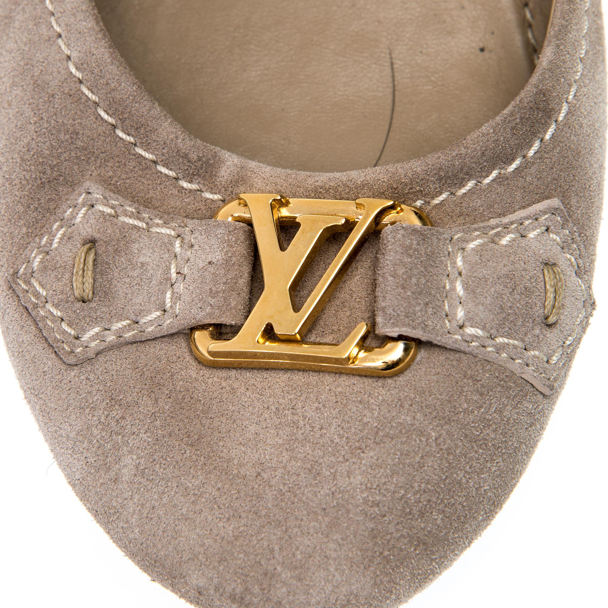 SKOR, Louis Vuitton.