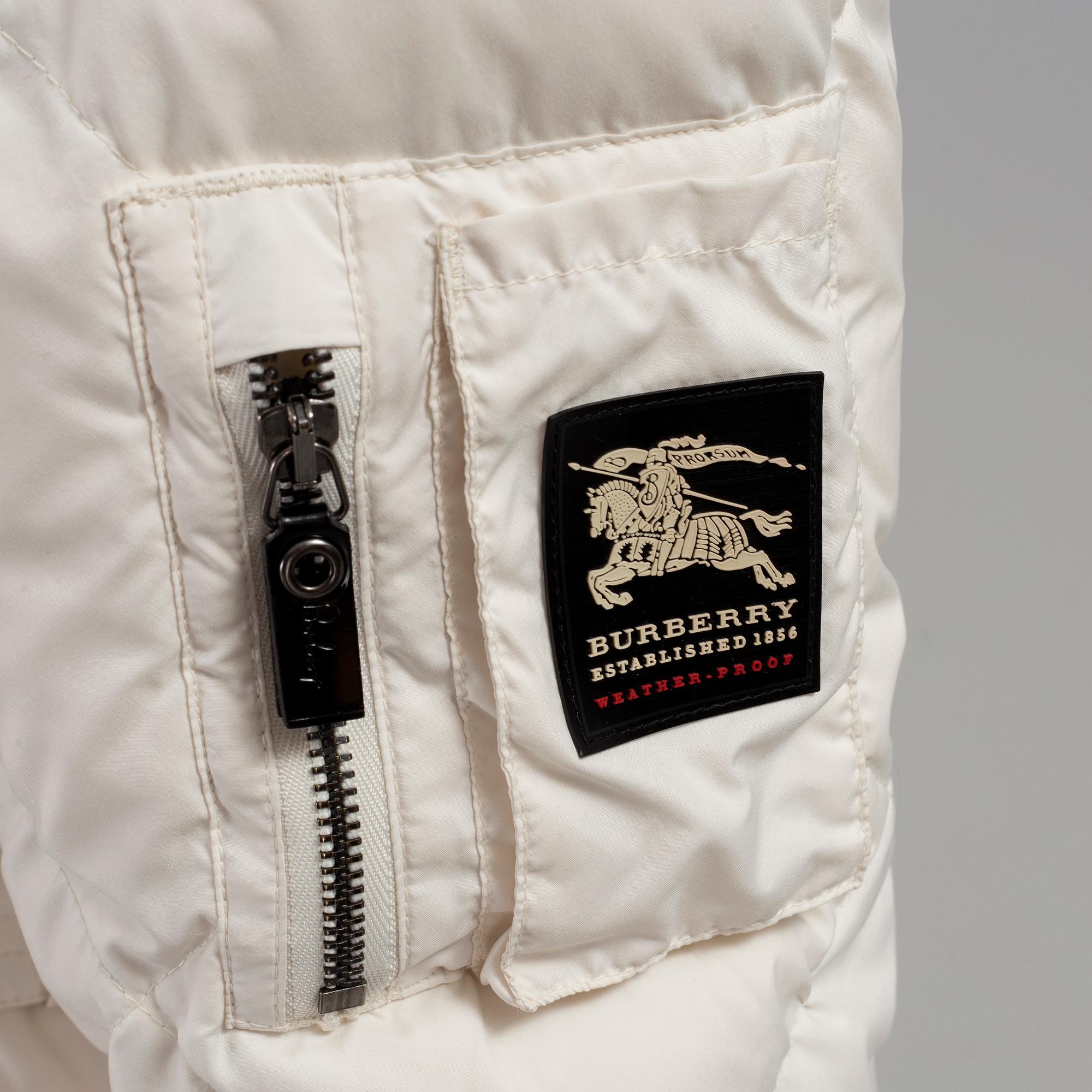 JACKA, Burberry, storlek M.