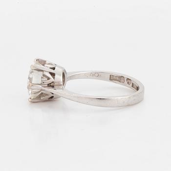 RING, med diamant 2.40 ct enligt gravyr.